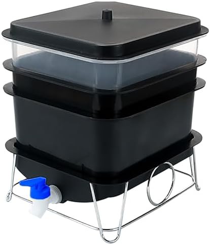 Three tray kitchen waste worm recycler