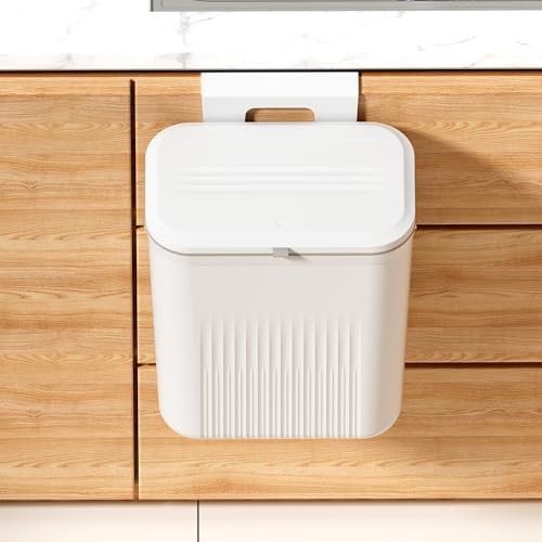 Hanging plastic kitchen scrap bin 2.4 gallon